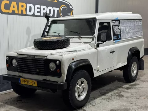 Land Rover Defender 2.5 Tdi 110&quot; Hard Top 300TDI Motor en Hogedrukpomp vervangen