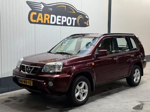 Nissan X-Trail 2.5 Luxury