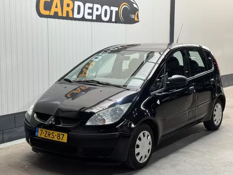 Mitsubishi Colt 1.1 Inform