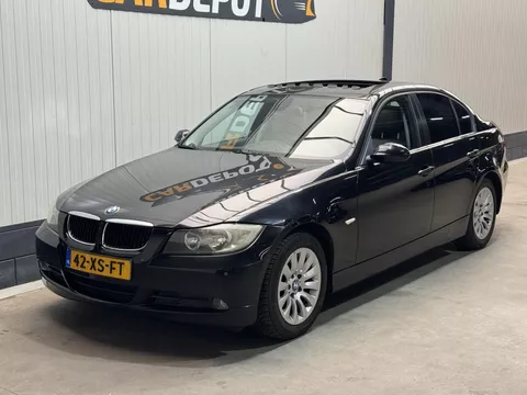 BMW 3-serie 320i Executive