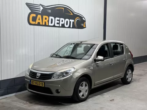 Dacia Sandero 1.6 Lauréate